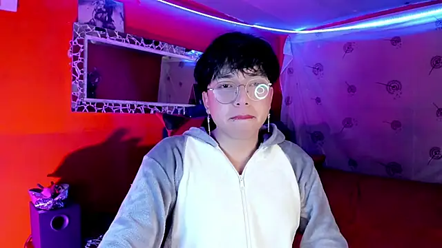 AnggelONfiree online show from 10/07/25, 05:30