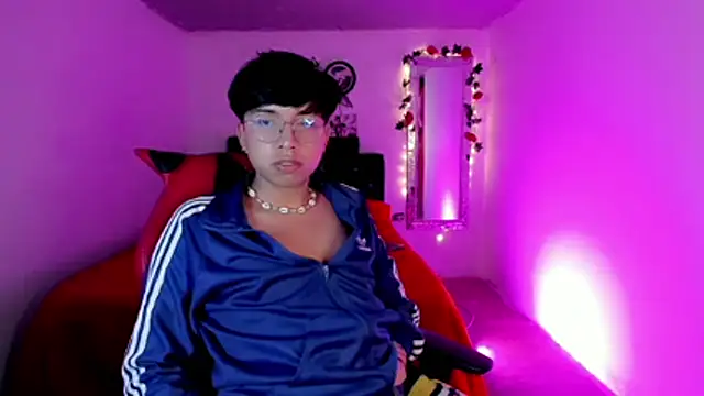 AnggelONfiree online show from 11/26/25, 02:00