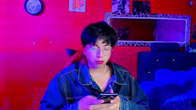 AnggelONfiree online show from 02/25/25, 04:03