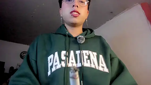 AnggelONfiree online show from 02/06/26, 03:24