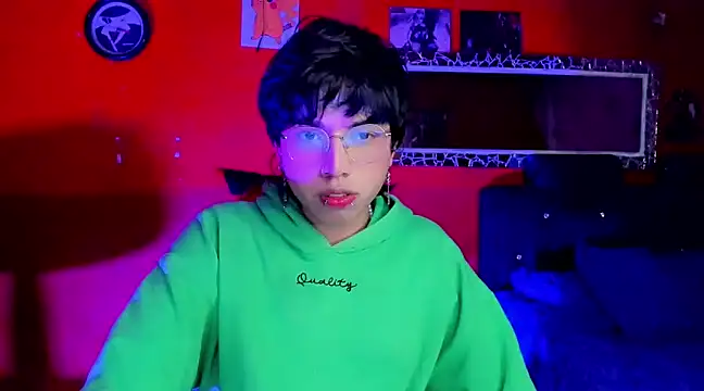 AnggelONfiree online show from 02/14/25, 05:30