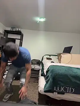 Snapshot of Azazelihornyasf chatting on 01/08/26, 07:03 Azazelihornyasf online show from 01/08/26, 07:03