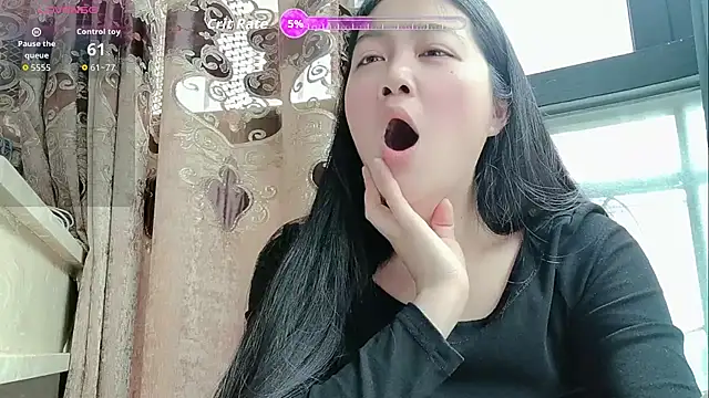 luoxuwen online show from 03/29/26, 04:25