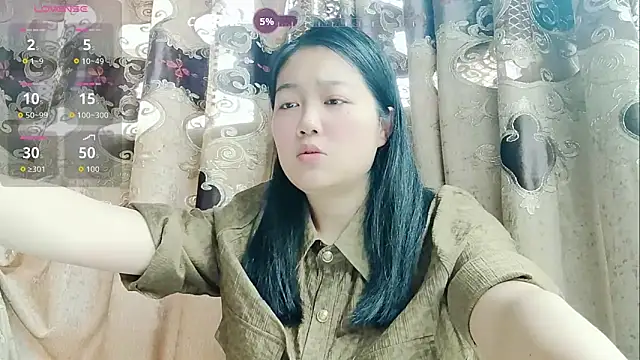 luoxuwen online show from 04/11/26, 07:45