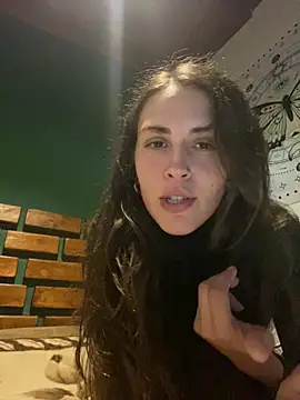 isadelasestrellas online show from 04/06/26, 04:52