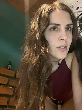 isadelasestrellas online show from 04/15/26, 06:12