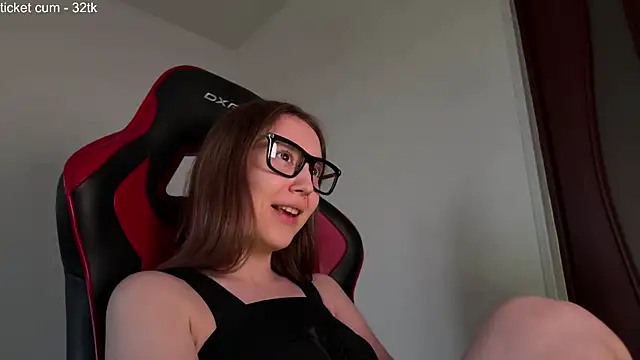 oypo online show from 10/20/25, 02:06