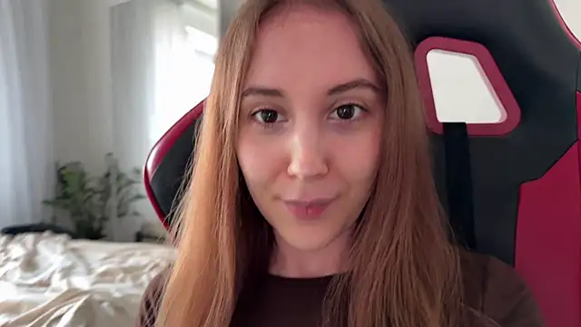 oypo online show from 10/12/25, 01:45