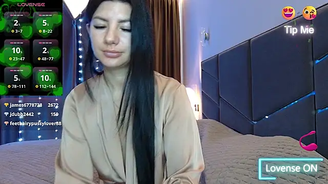 NessyStar online show from 02/10/25, 06:20