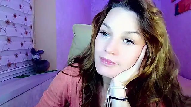 impossibleluna online show from 09/23/25, 05:09