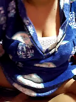 Snapshot of NepaliHotty chatting on 01/05/25, 12:20 NepaliHotty online show from 01/05/25, 12:20