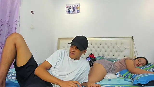 fenixonfire  online show from 02/24/25, 11:30