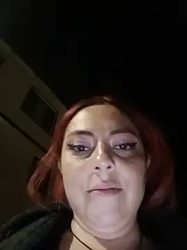 Snapshot of madelaine- chatting on 06/11/26, 12:32 madelaine- online show from 06/11/26, 12:32