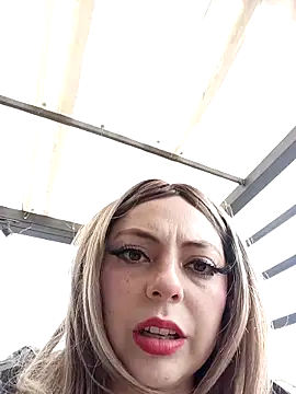 madelaine- online show from 12/17/25, 06:46