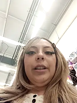 madelaine- online show from 12/16/25, 06:34