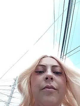 madelaine- online show from 02/06/26, 06:37