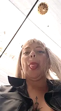 madelaine- online show from 03/14/25, 07:12