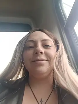 madelaine- online show from 11/09/25, 07:40