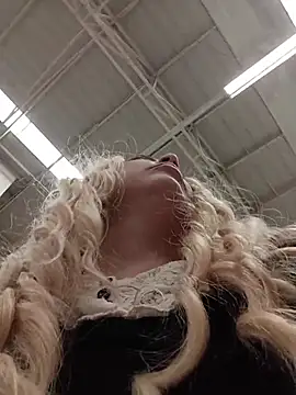 madelaine- online show from 02/14/26, 07:58