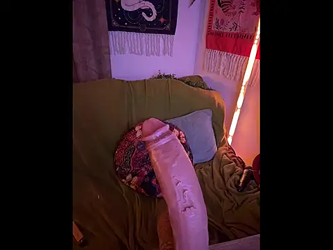 DaisyBooom online show from 03/28/26, 07:26