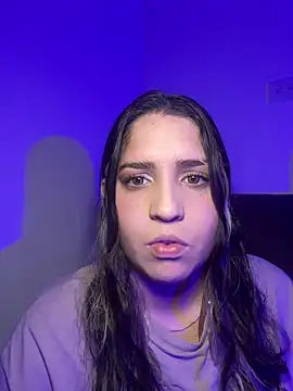 valentina jonnes1 online show from 03/21/26, 04:25