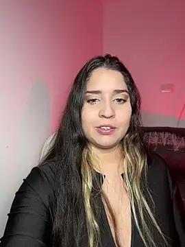 Snapshot of valentina_jonnes1 chatting on 09/17/25, 04:14 valentina jonnes1 online show from 09/17/25, 04:14