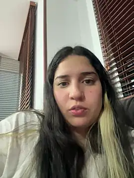 Snapshot of valentina_jonnes1 chatting on 01/24/25, 03:00 valentina jonnes1 online show from 01/24/25, 03:00