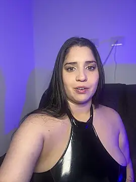 valentina jonnes1 online show from 12/18/25, 03:11