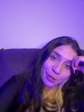 valentina jonnes1 online show from 06/05/26, 06:52
