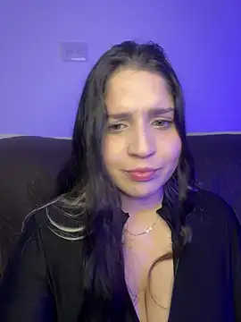 valentina jonnes1 online show from 04/26/26, 03:37