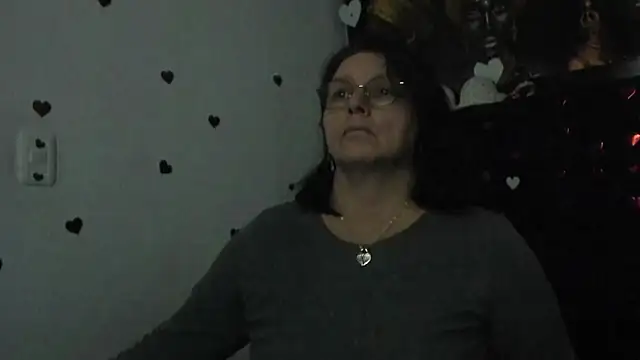 Evaaross 2345 online show from 03/05/26, 04:53