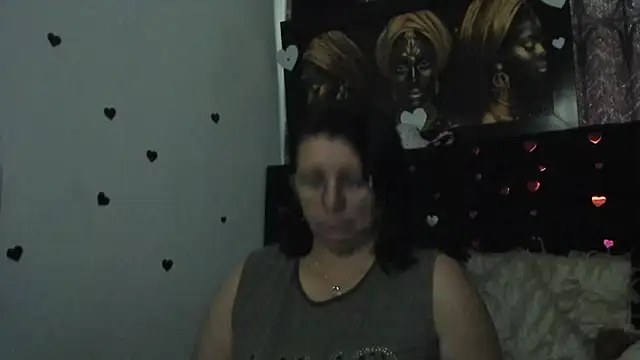 Evaaross 2345 online show from 03/11/26, 01:05