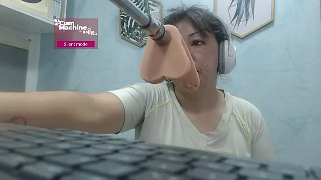 Drool Sucker online show from 04/17/26, 12:41