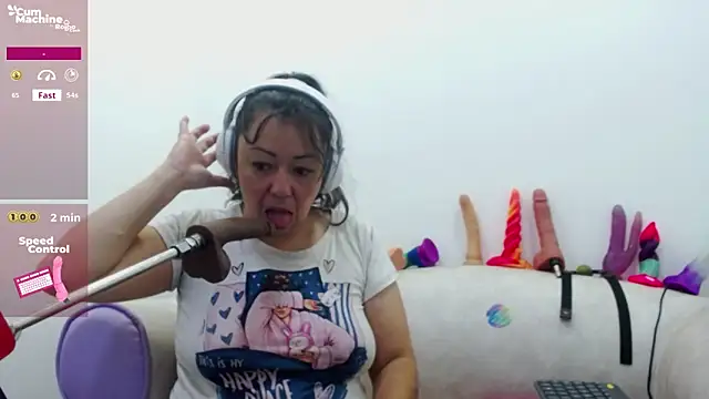 Snapshot of Drool_Sucker chatting on 02/07/26, 12:13 Drool Sucker online show from 02/07/26, 12:13