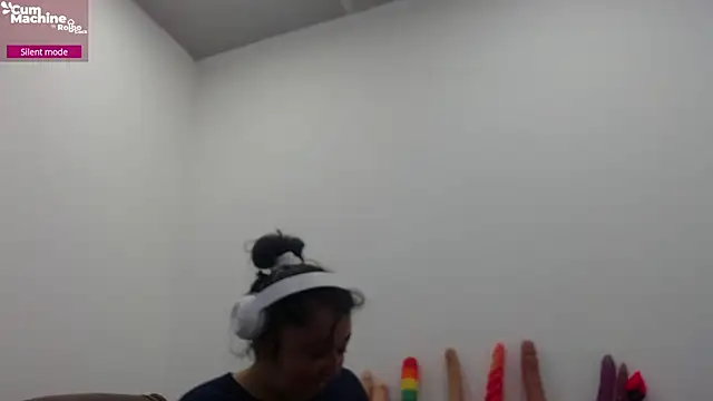 Snapshot of Drool_Sucker chatting on 02/08/26, 12:03 Drool Sucker online show from 02/08/26, 12:03