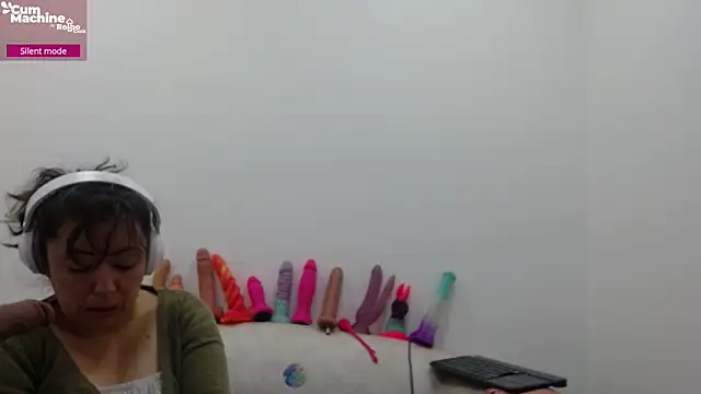 Snapshot of Drool_Sucker chatting on 01/08/26, 12:22 Drool Sucker online show from 01/08/26, 12:22