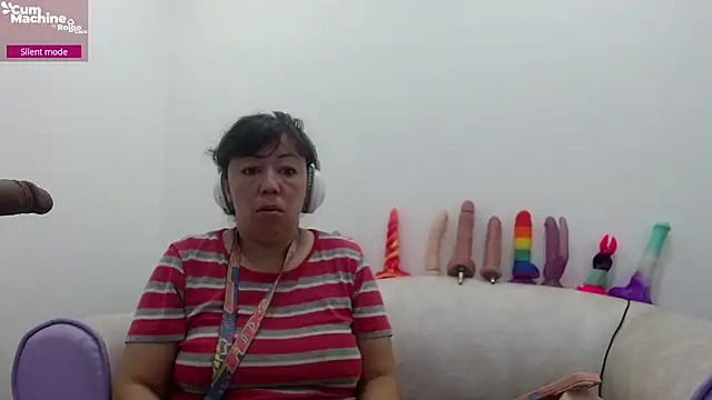 Snapshot of Drool_Sucker chatting on 02/25/26, 12:05 Drool Sucker online show from 02/25/26, 12:05