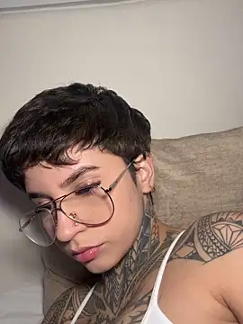 AliceShazaham  online show from 03/26/26, 04:11