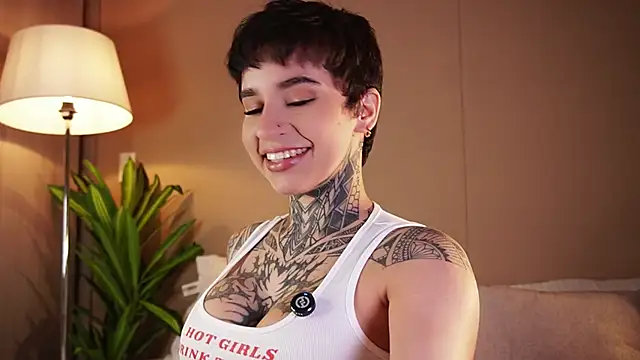 AliceShazaham  online show from 04/15/26, 07:14