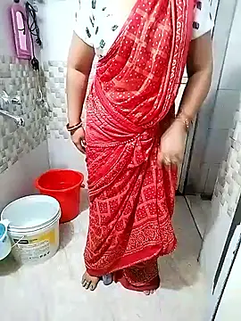 Snapshot of PayalSharmahot143 chatting on 09/15/25, 02:56 PayalSharmahot143 online show from 09/15/25, 02:56