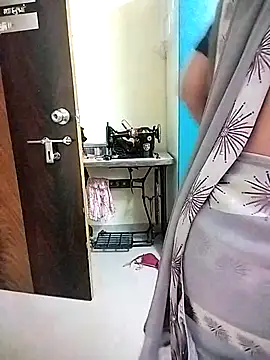 PayalSharmahot143 online show from 02/12/26, 02:11