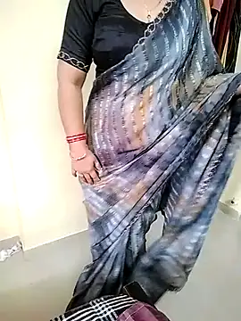 Snapshot of PayalSharmahot143 chatting on 10/07/25, 02:23 PayalSharmahot143 online show from 10/07/25, 02:23