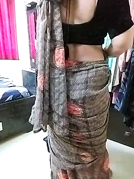 Snapshot of PayalSharmahot143 chatting on 09/20/25, 02:05 PayalSharmahot143 online show from 09/20/25, 02:05