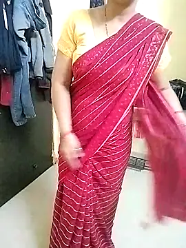 Snapshot of PayalSharmahot143 chatting on 12/05/25, 01:05 PayalSharmahot143 online show from 12/05/25, 01:05