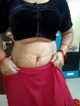 PayalSharmahot143 online show from 05/10/26, 02:48