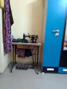 PayalSharmahot143 online show from 06/05/26, 03:44