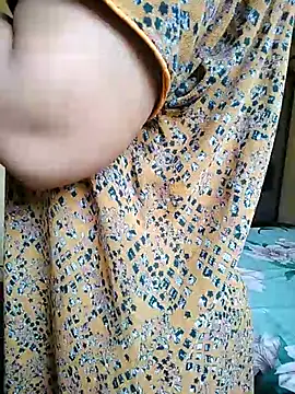 Snapshot of PayalSharmahot143 chatting on 09/25/25, 03:45 PayalSharmahot143 online show from 09/25/25, 03:45