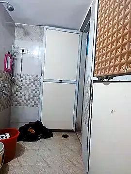 Snapshot of PayalSharmahot143 chatting on 10/31/25, 10:01 PayalSharmahot143 online show from 10/31/25, 10:01