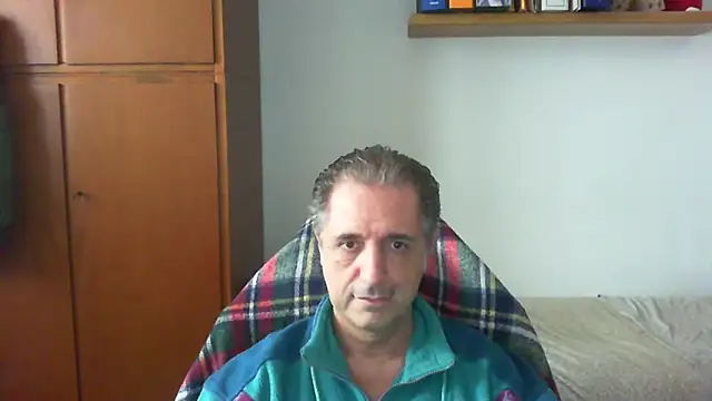 lliuk70mi online show from 04/13/26, 12:42