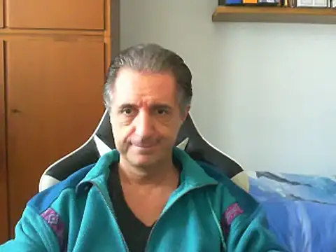 lliuk70mi online show from 03/02/25, 12:36